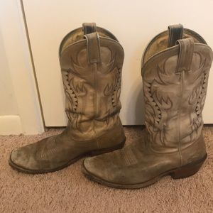 NOCONA COWGIRL BOOTS ✨ size 9.5